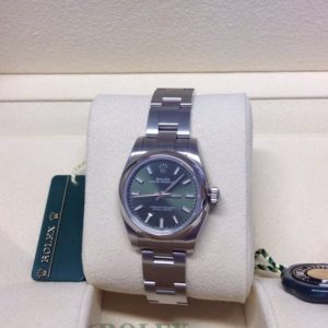 Rolex replica Oyster Perpetual 176200 26mm Olive orologio assemblato