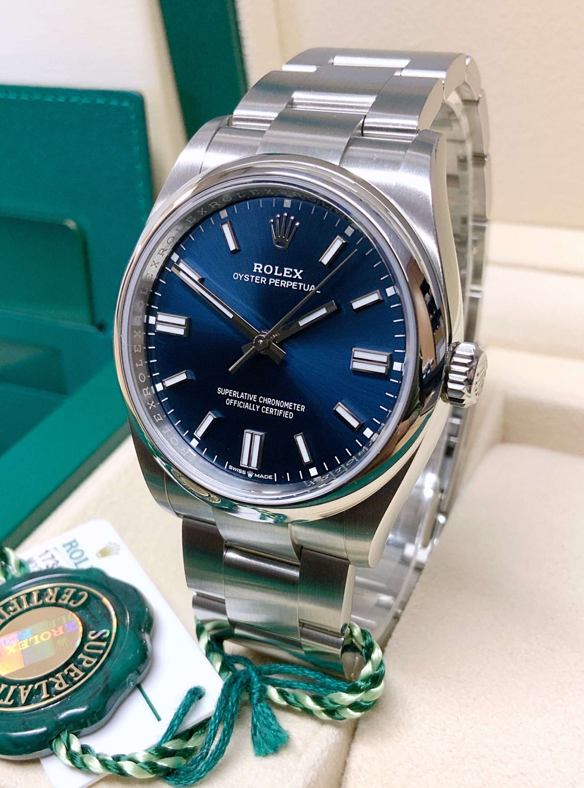 Rolex replica Oyster Perpetual 36 126000 Blue Dial-8