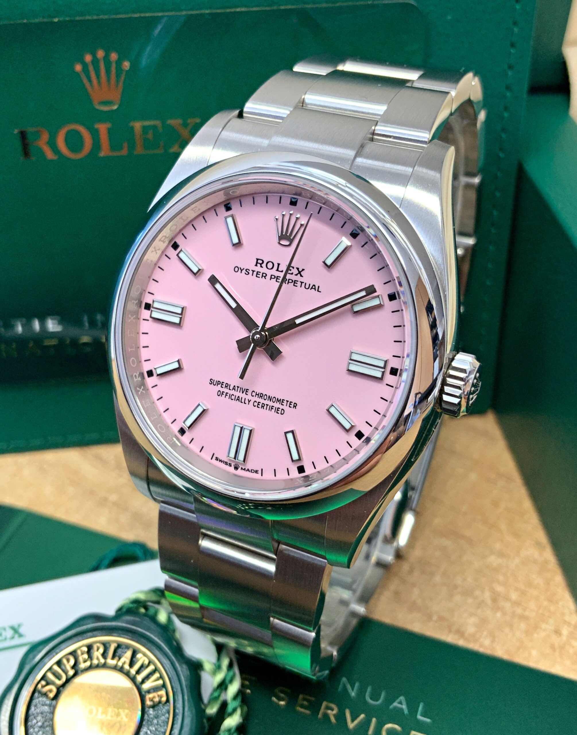 Rolex replica Oyster Perpetual 36 126000 Candy Pink-1