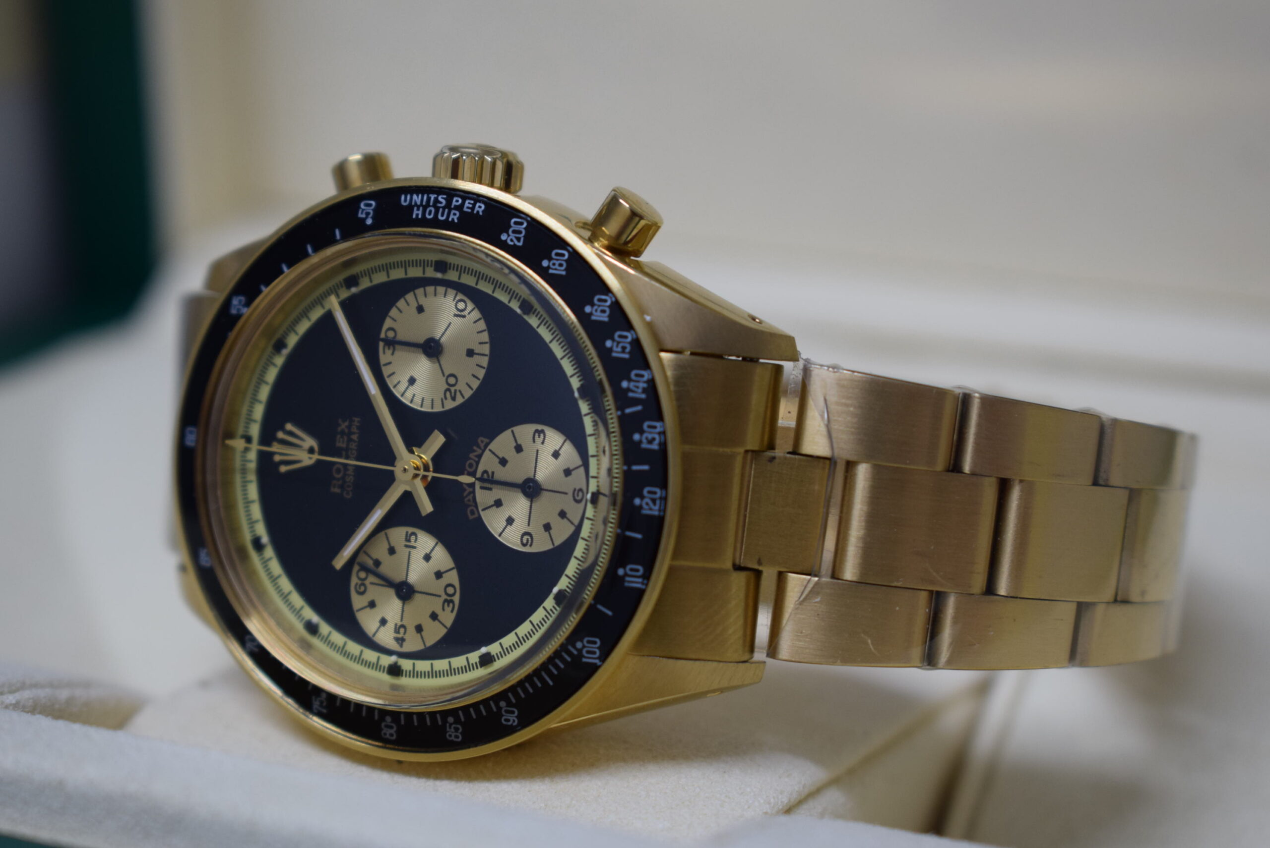 Rolex replica vintage daytona 6264 paul newman john player special oro black dial4