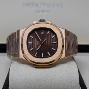 Patek Philippe replica Nautilus 5711/1R-011 rose gold brown dial orologio assemblato