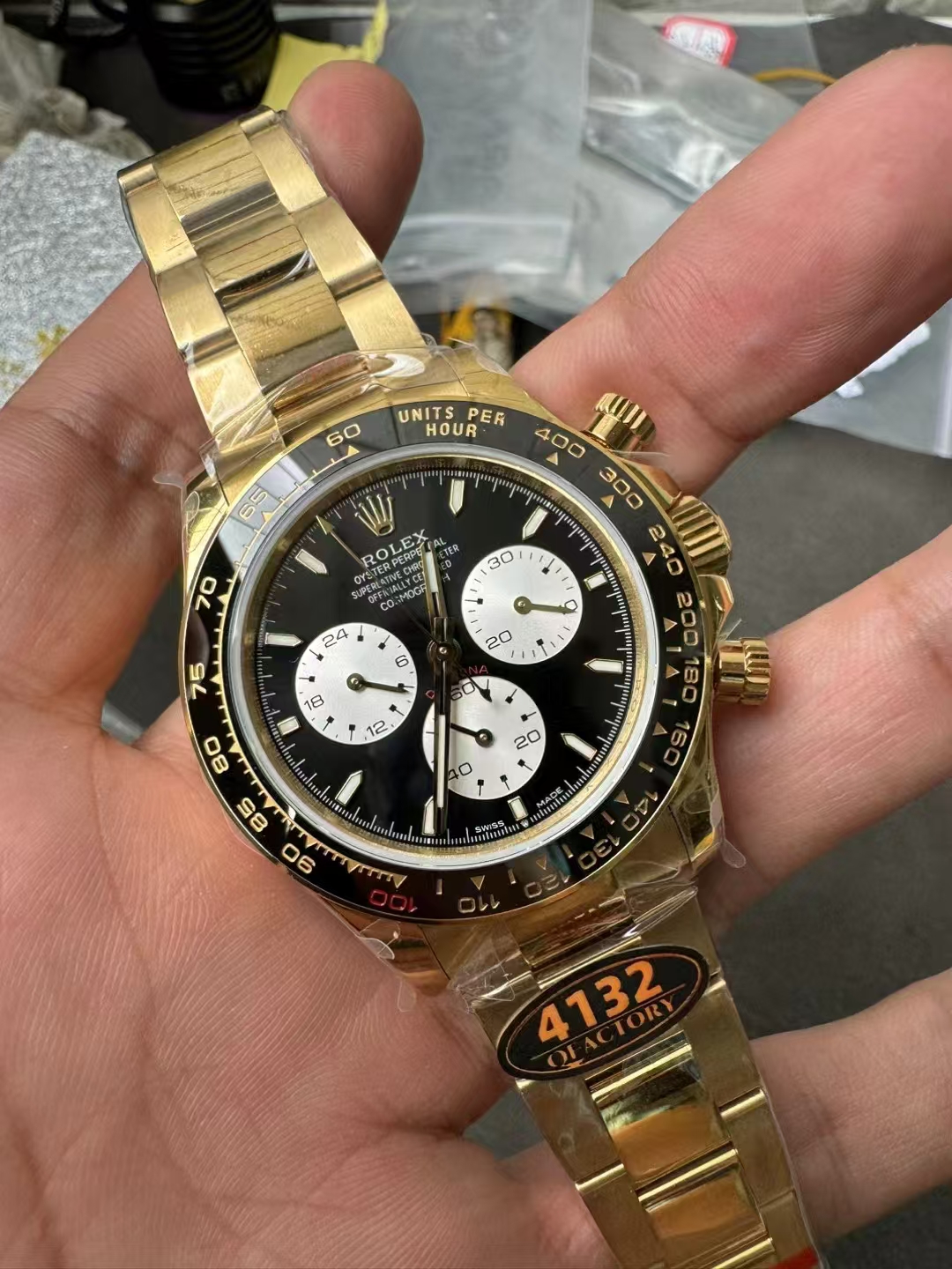 Rolex replica daytona le mans yellow gold-1
