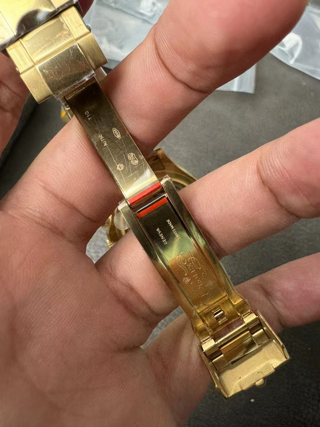 Rolex replica daytona le mans yellow gold-6