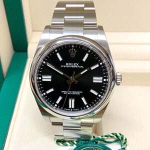 Rolex replica Oyster Perpetual black dial 124300 41mm assemblato